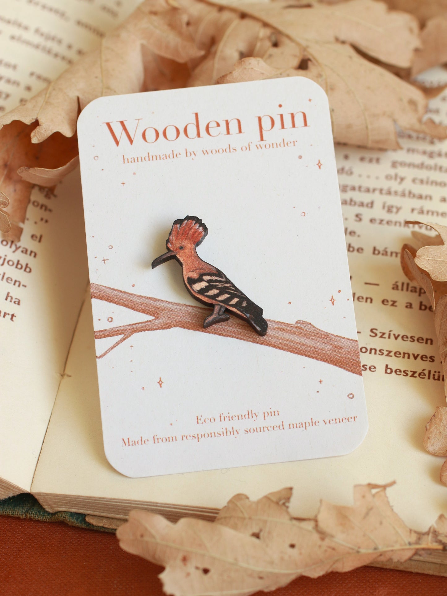 Hoopoe pin - wooden bird pin