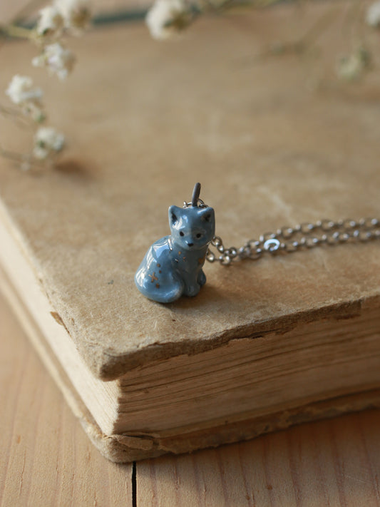 Grey cat necklace