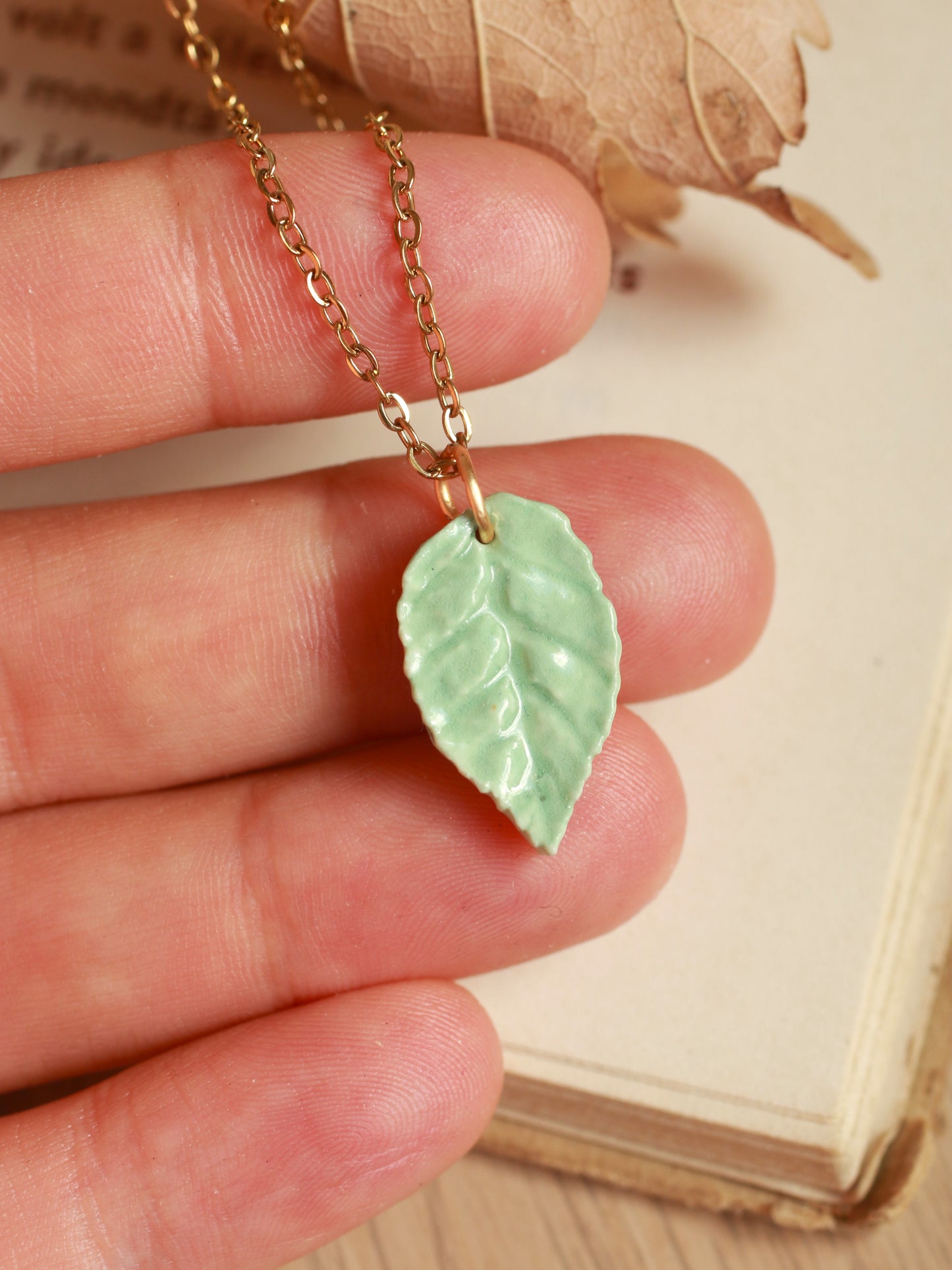 Leaf necklace