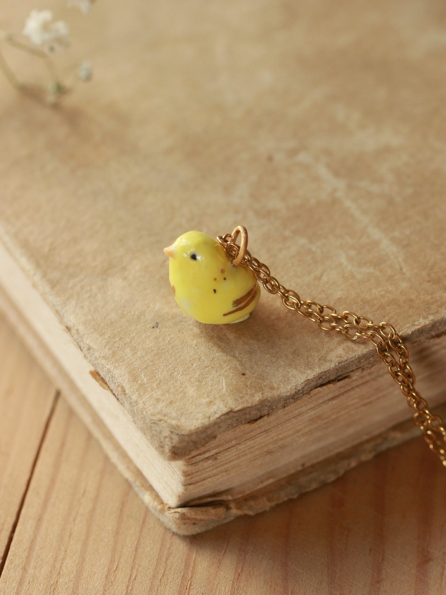 Chick necklace