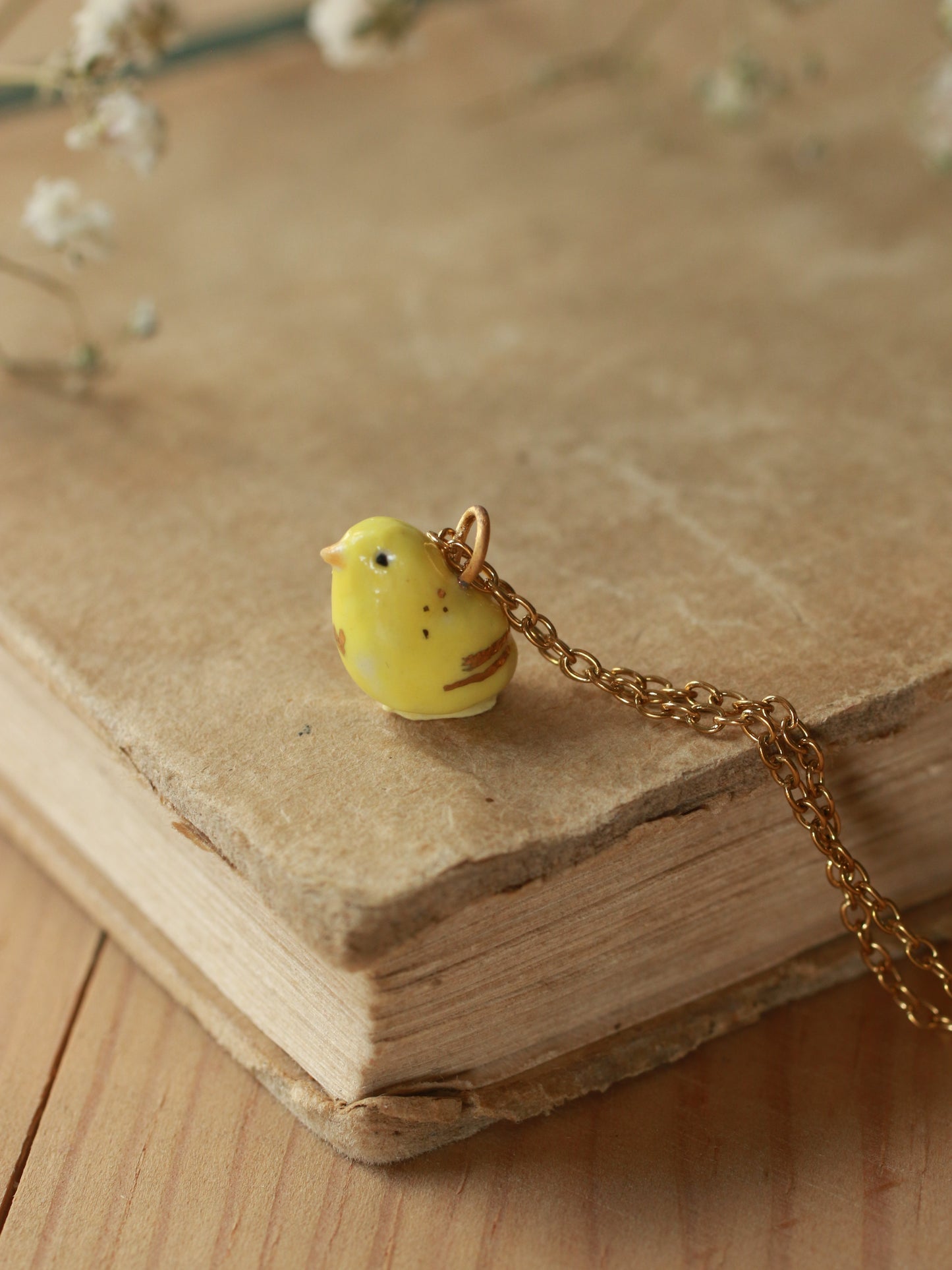 Chick necklace