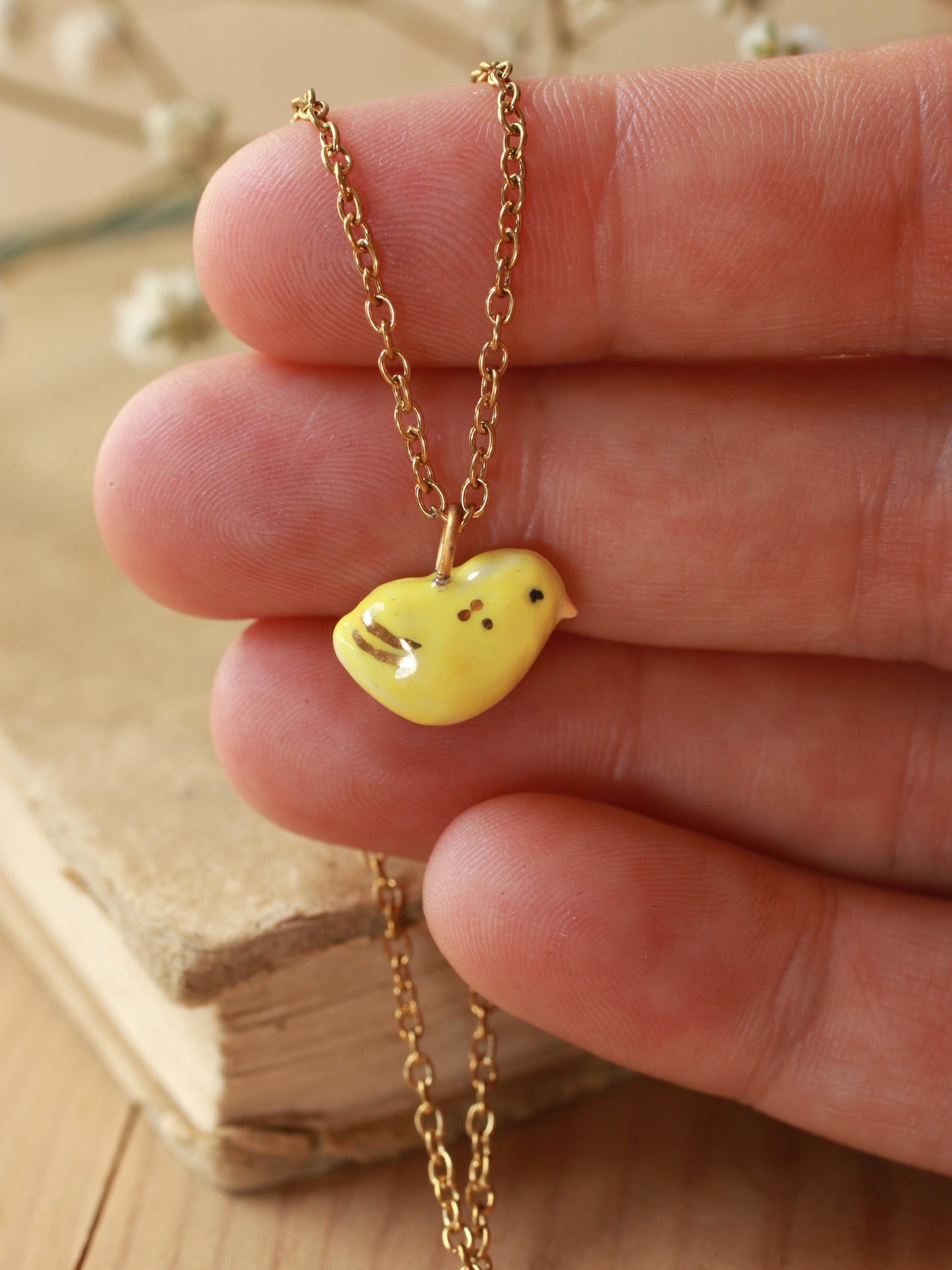 Chick necklace
