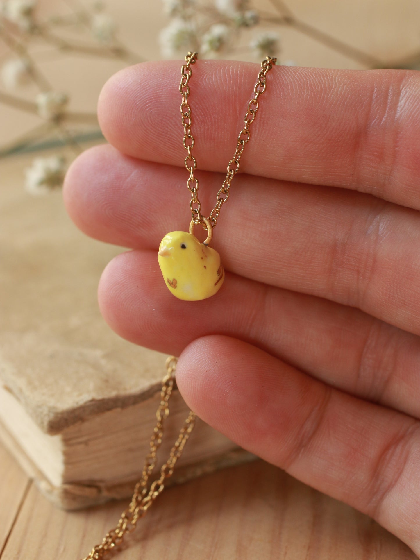 Chick necklace