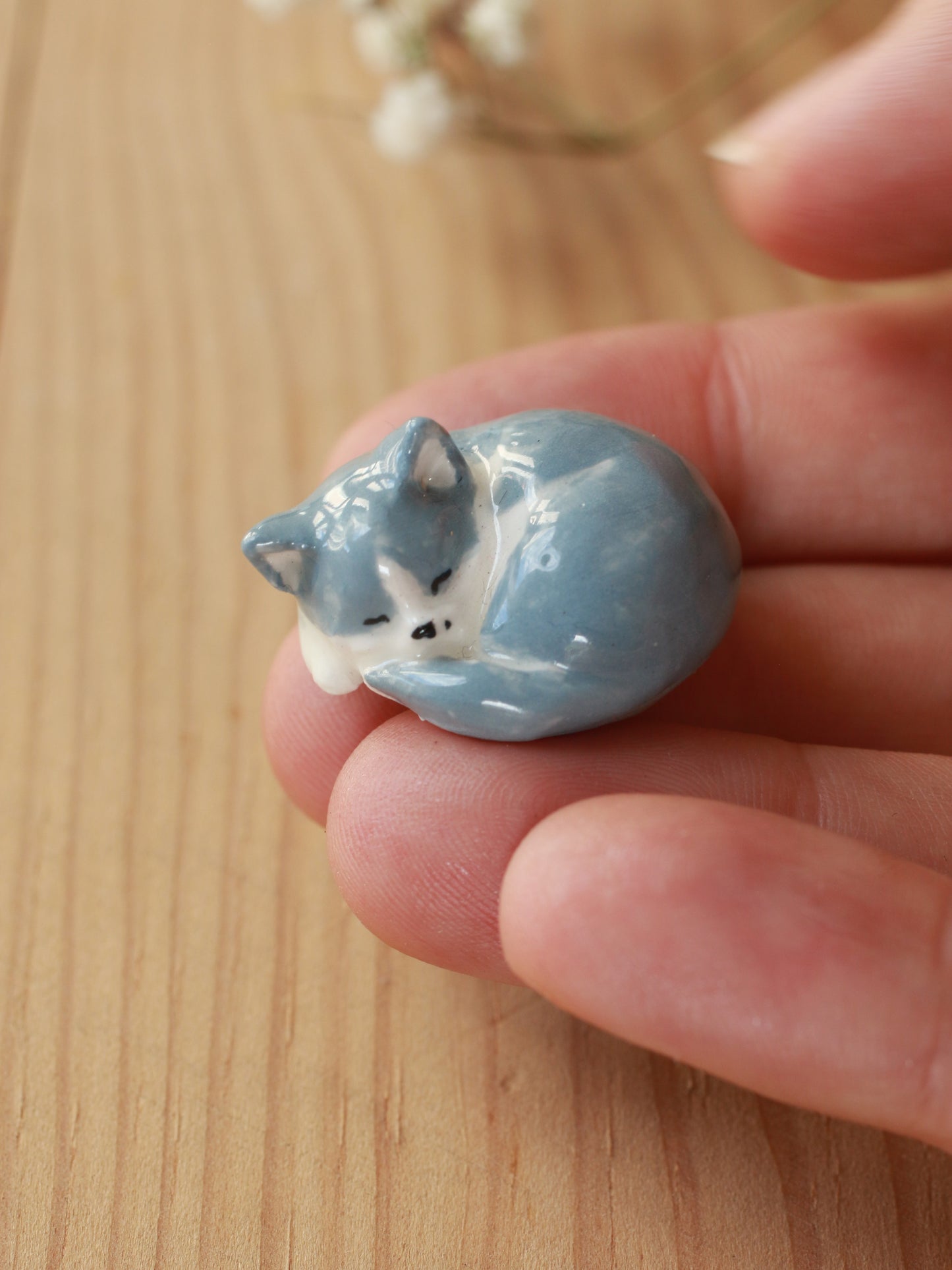Cat figurine
