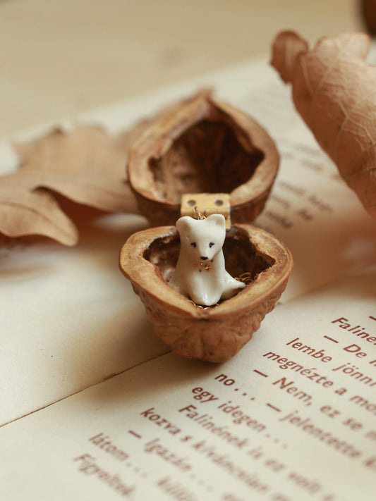 Bear necklace in a walnut box - gold details