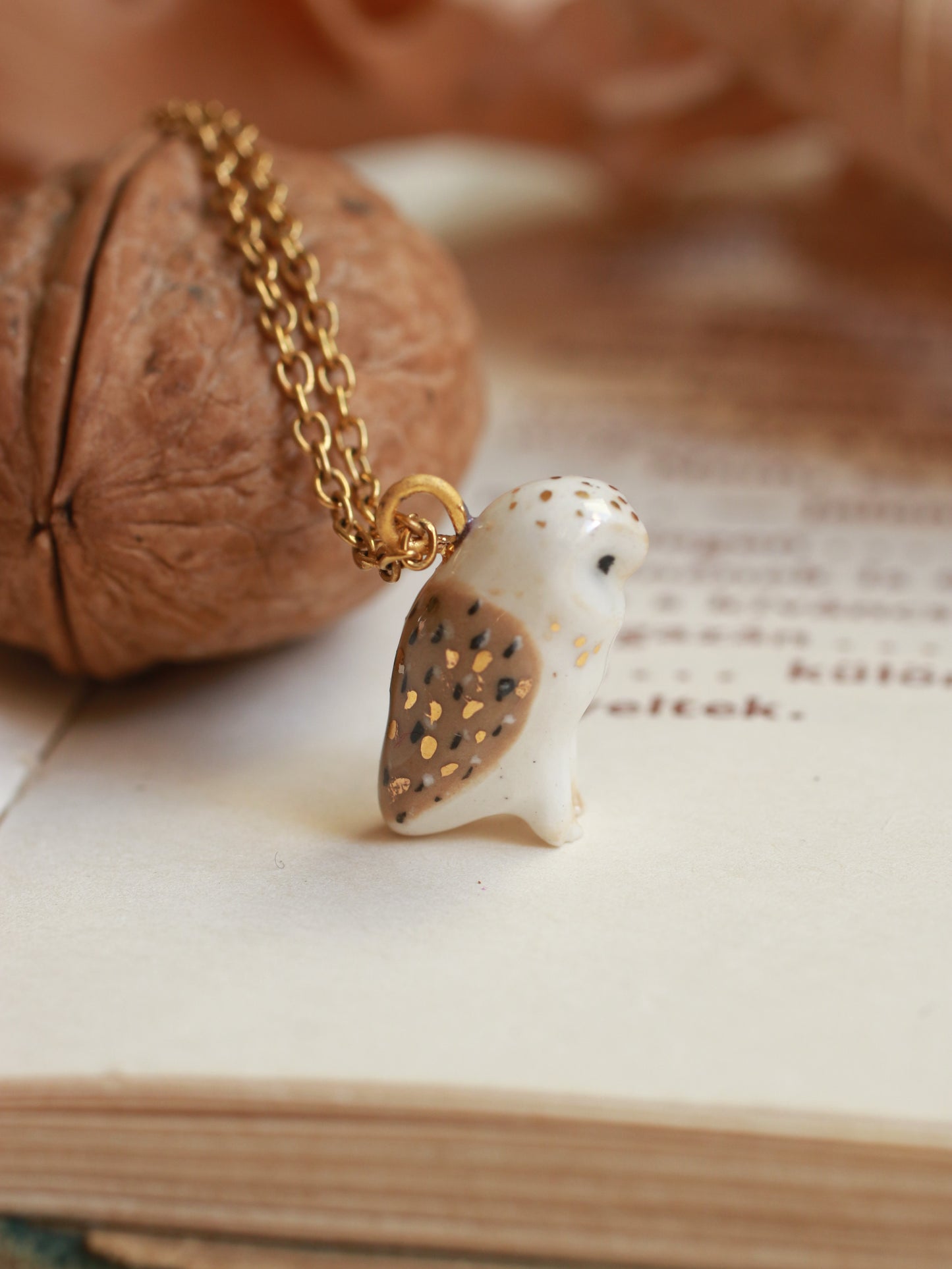 Barn owl necklace in a nutshell box - gold details