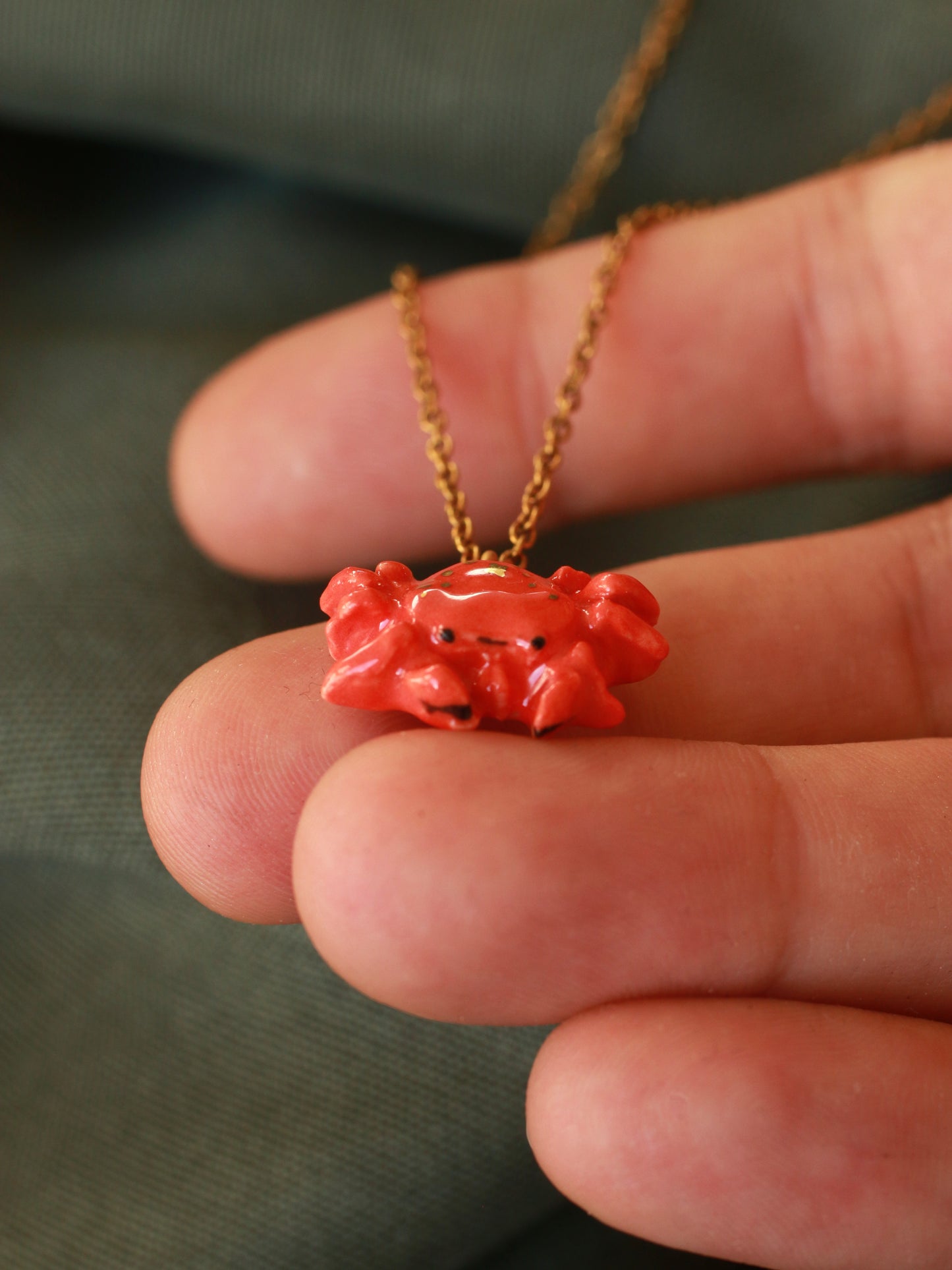 Crab necklace