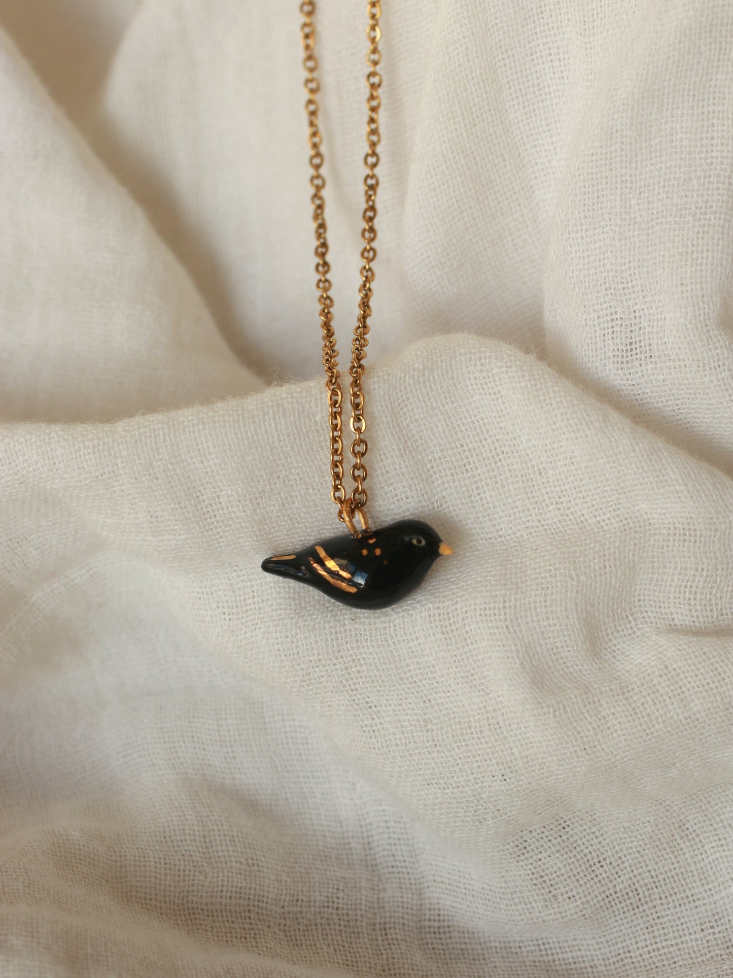 Blackbird necklace