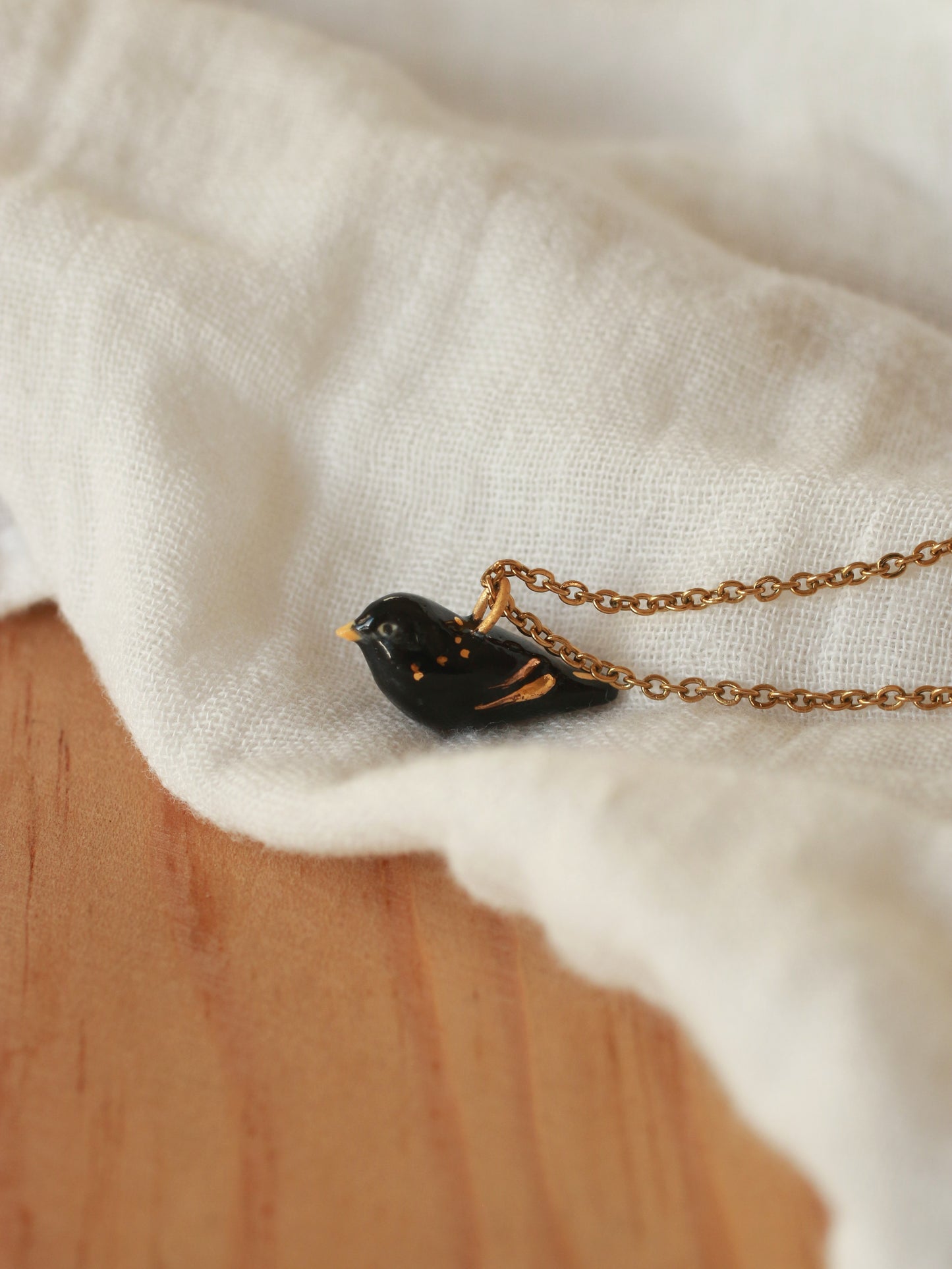 Blackbird necklace