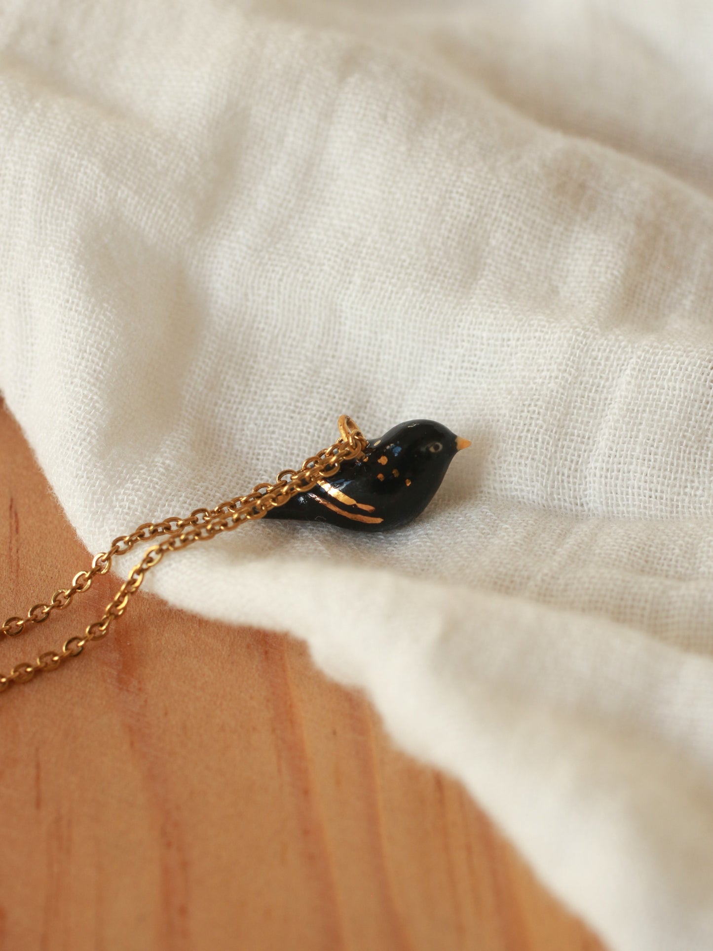 Blackbird necklace