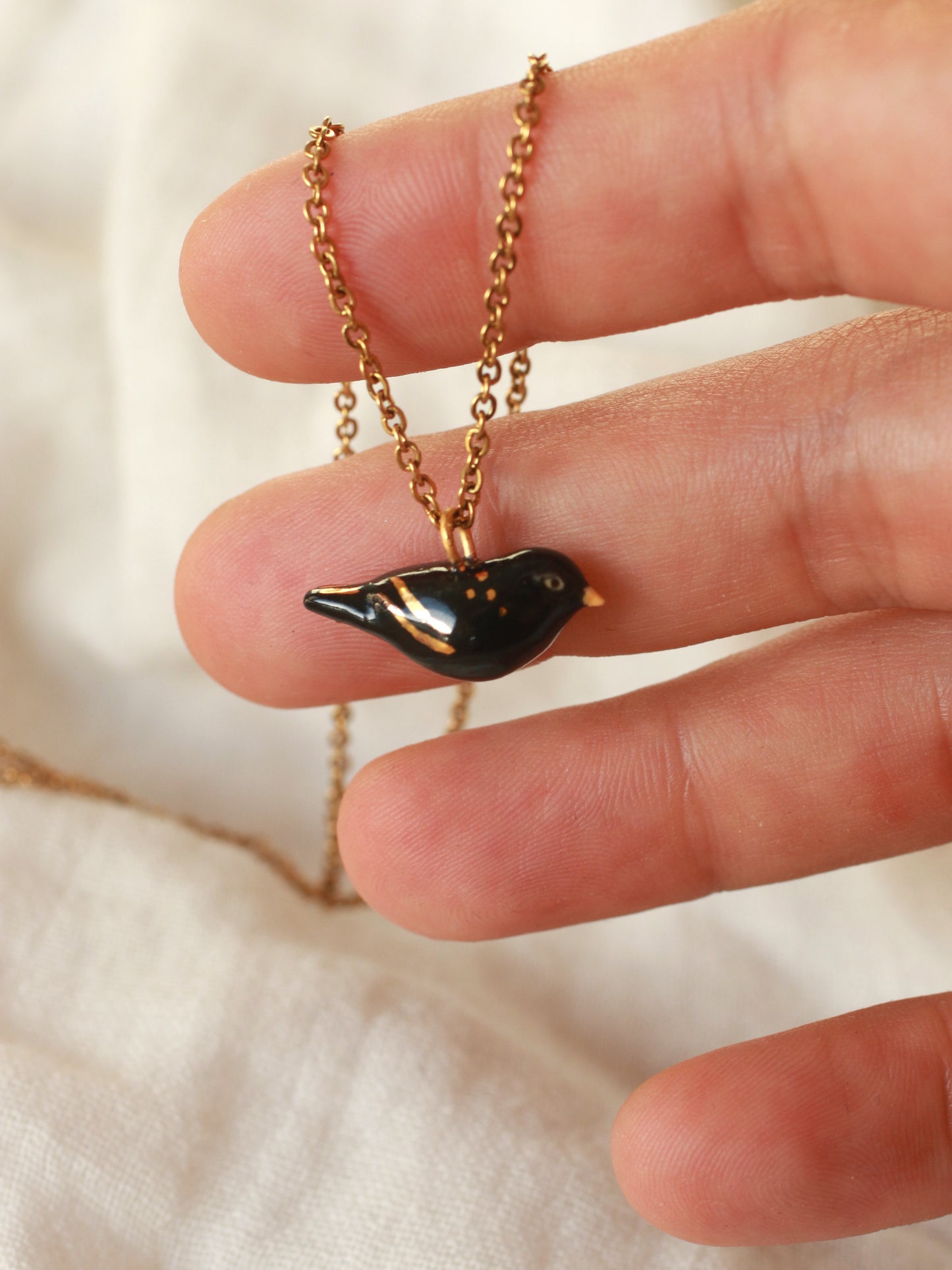 Blackbird necklace