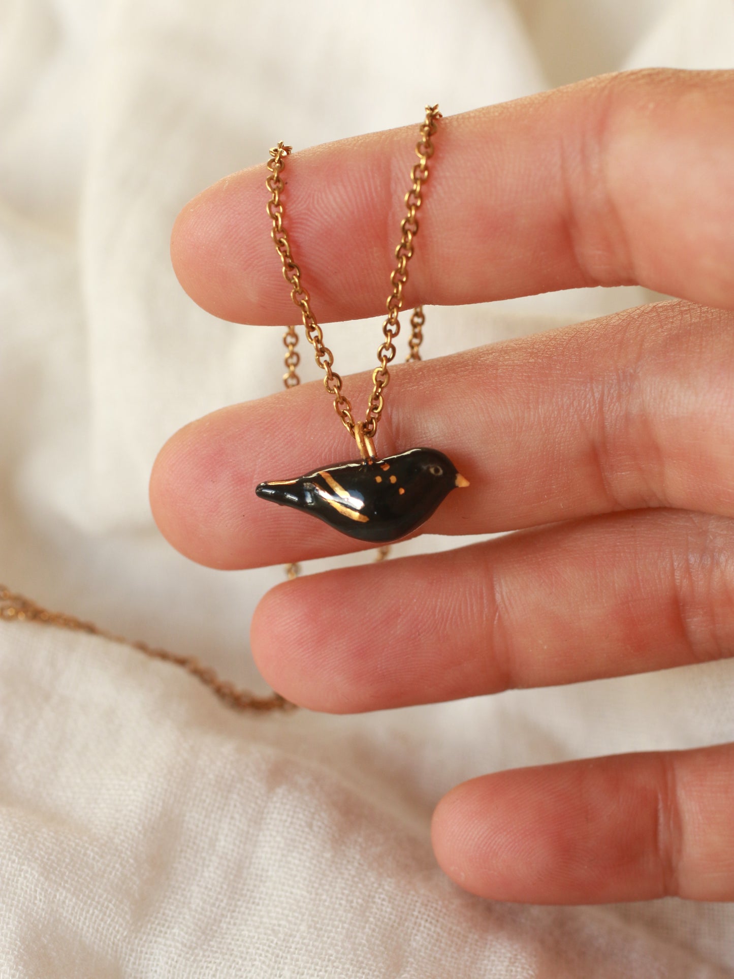 Blackbird necklace