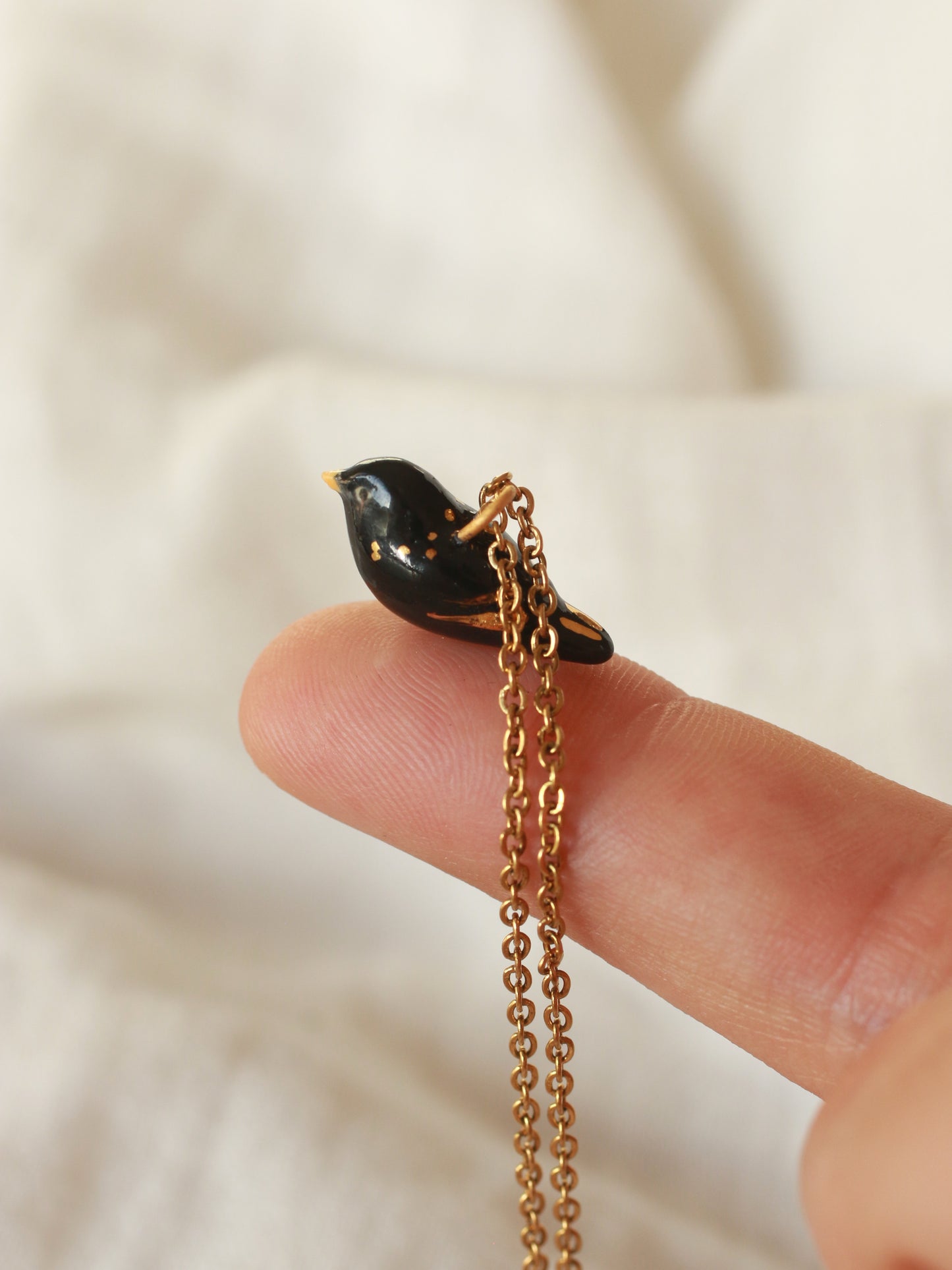 Blackbird necklace