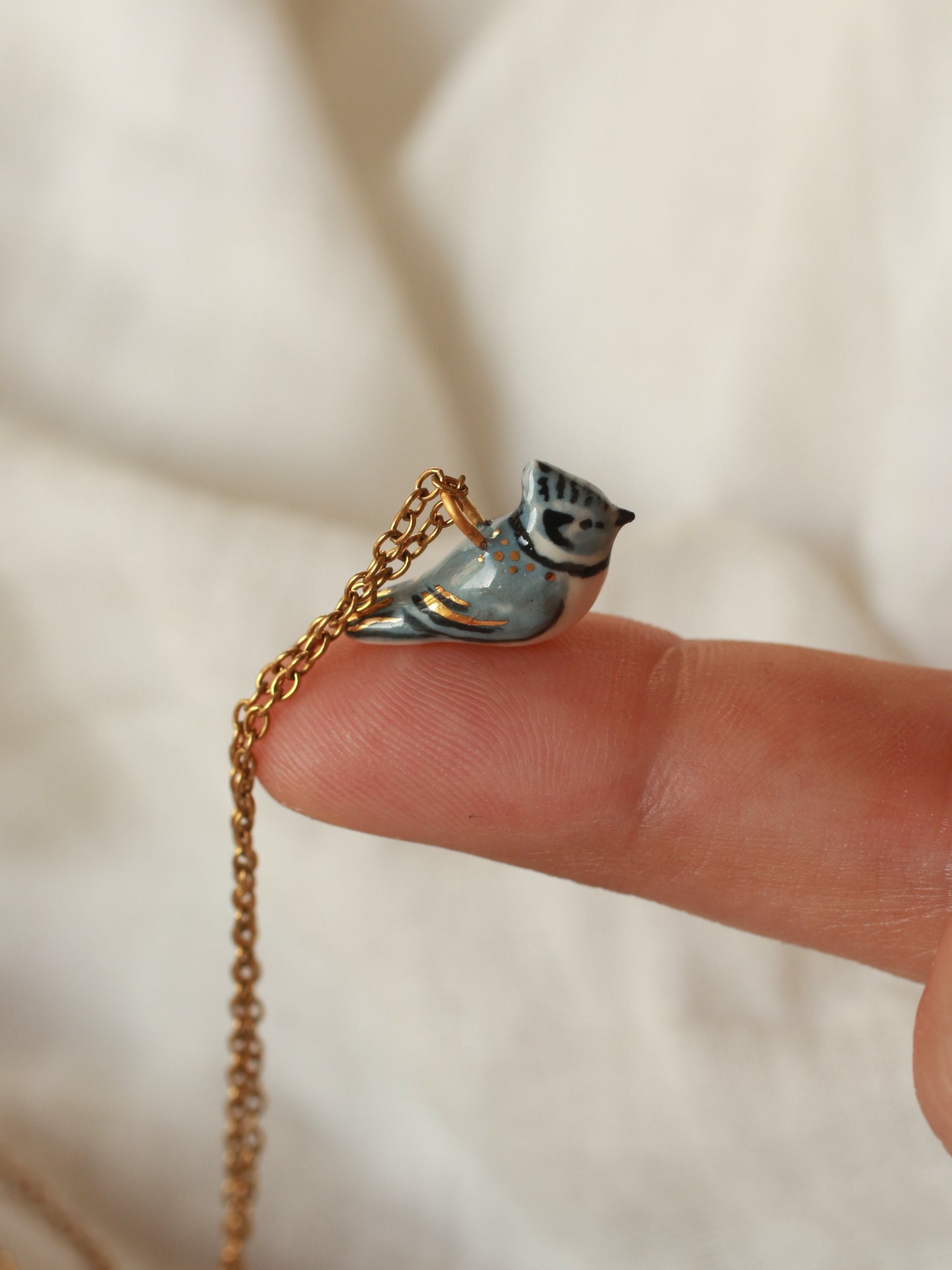 Crested tit necklace