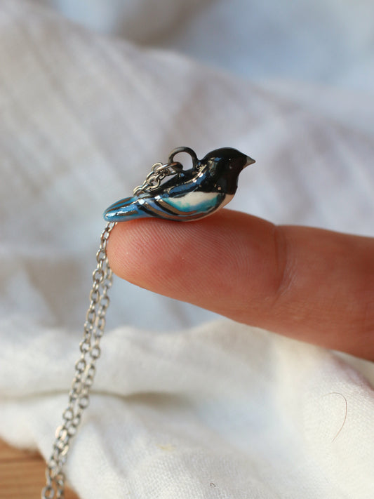 Magpie necklace