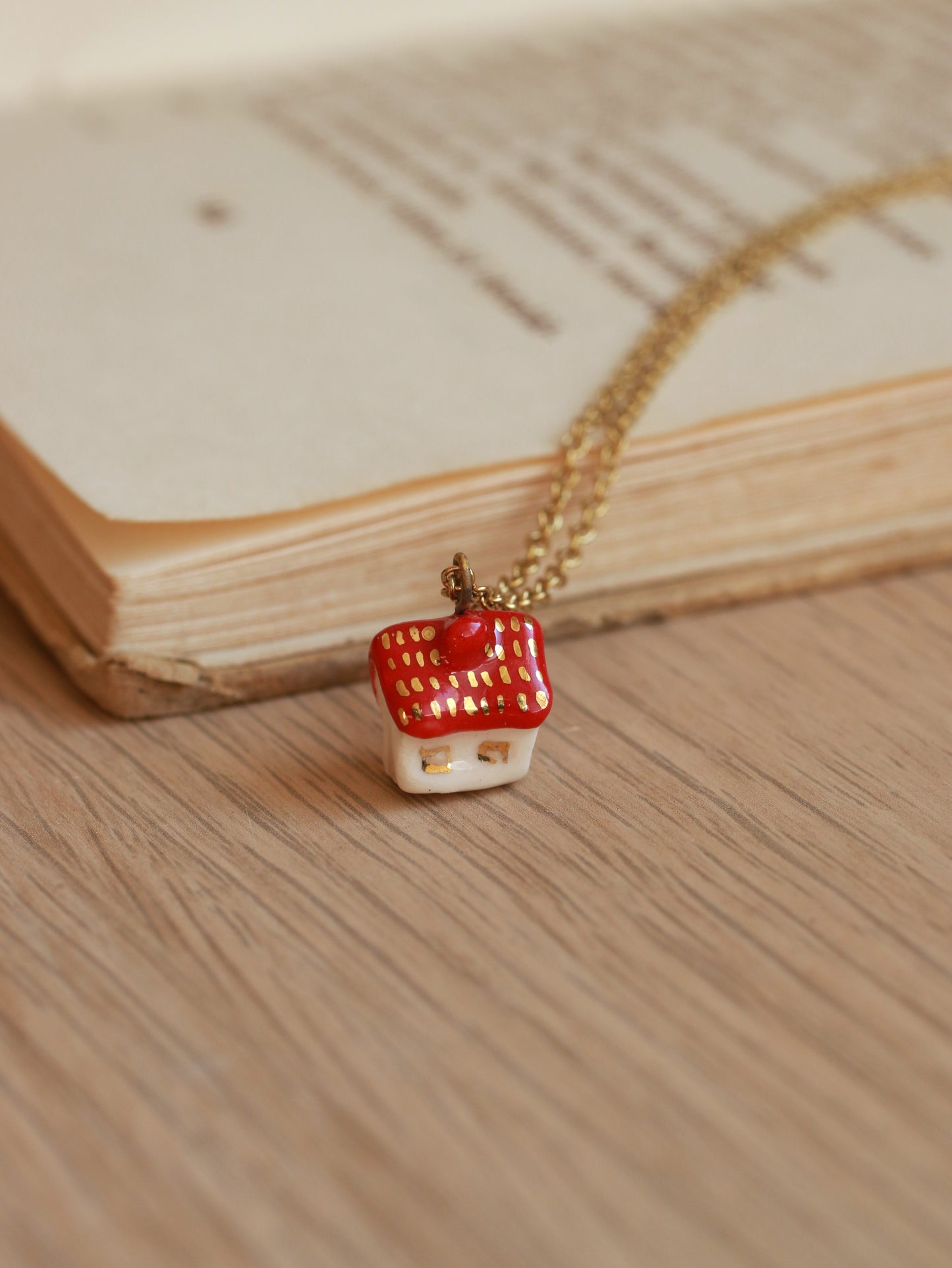 Tiny house necklace