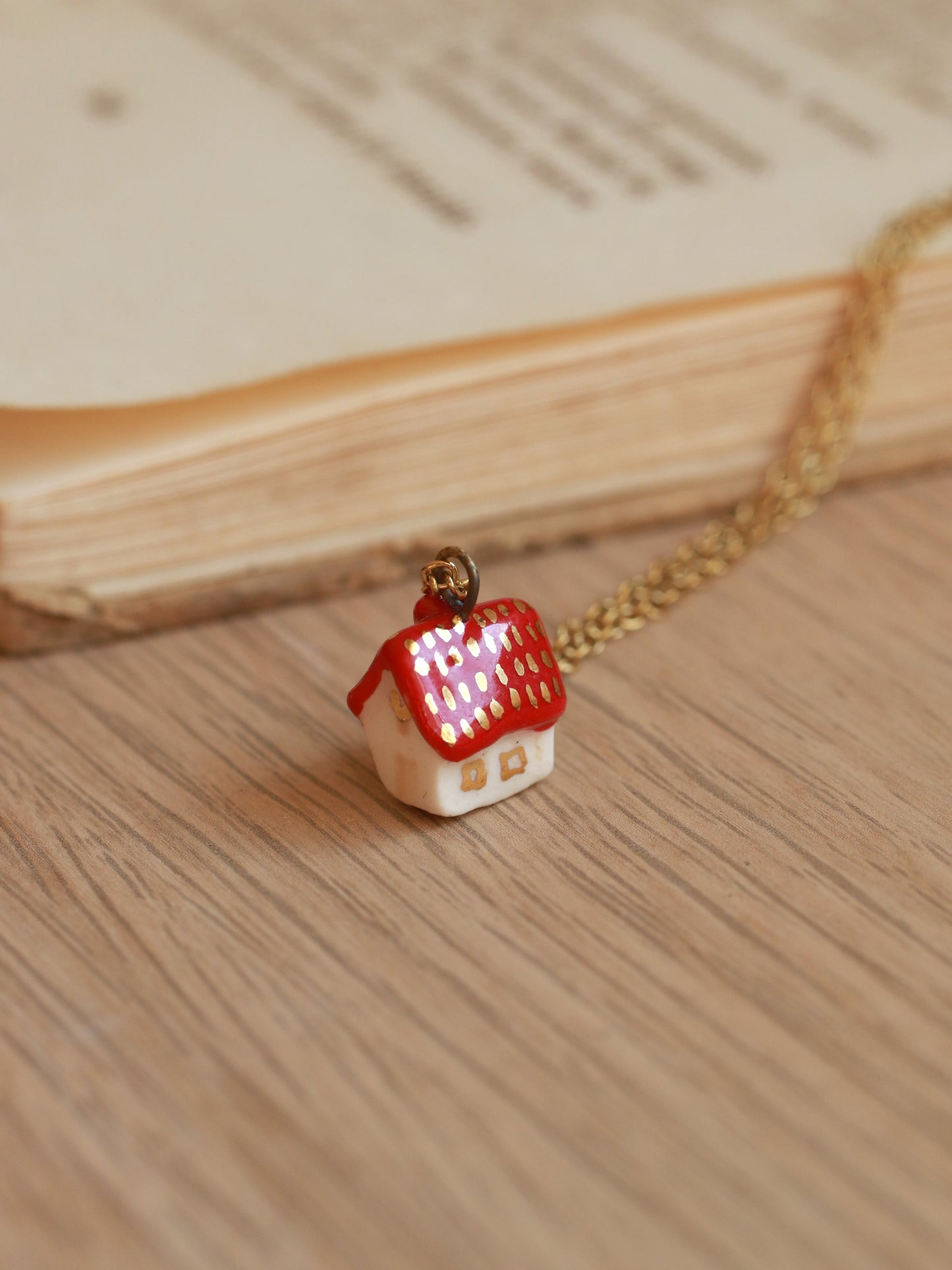 Tiny house necklace