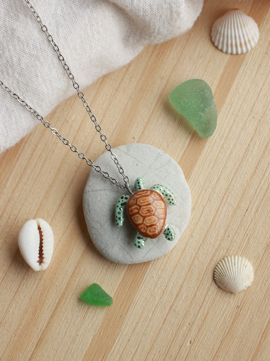 Green sea turtle necklace
