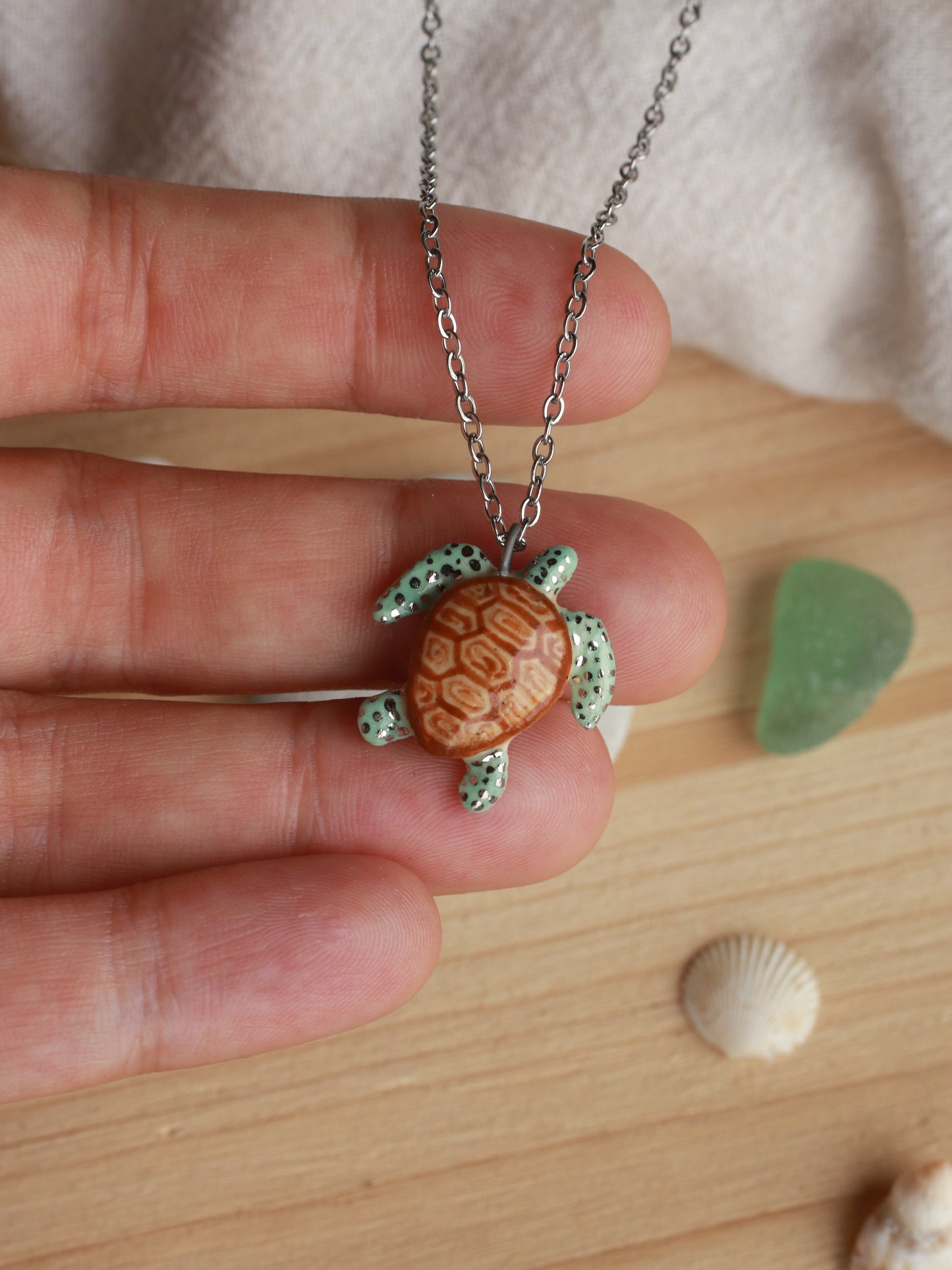 Green sea turtle necklace