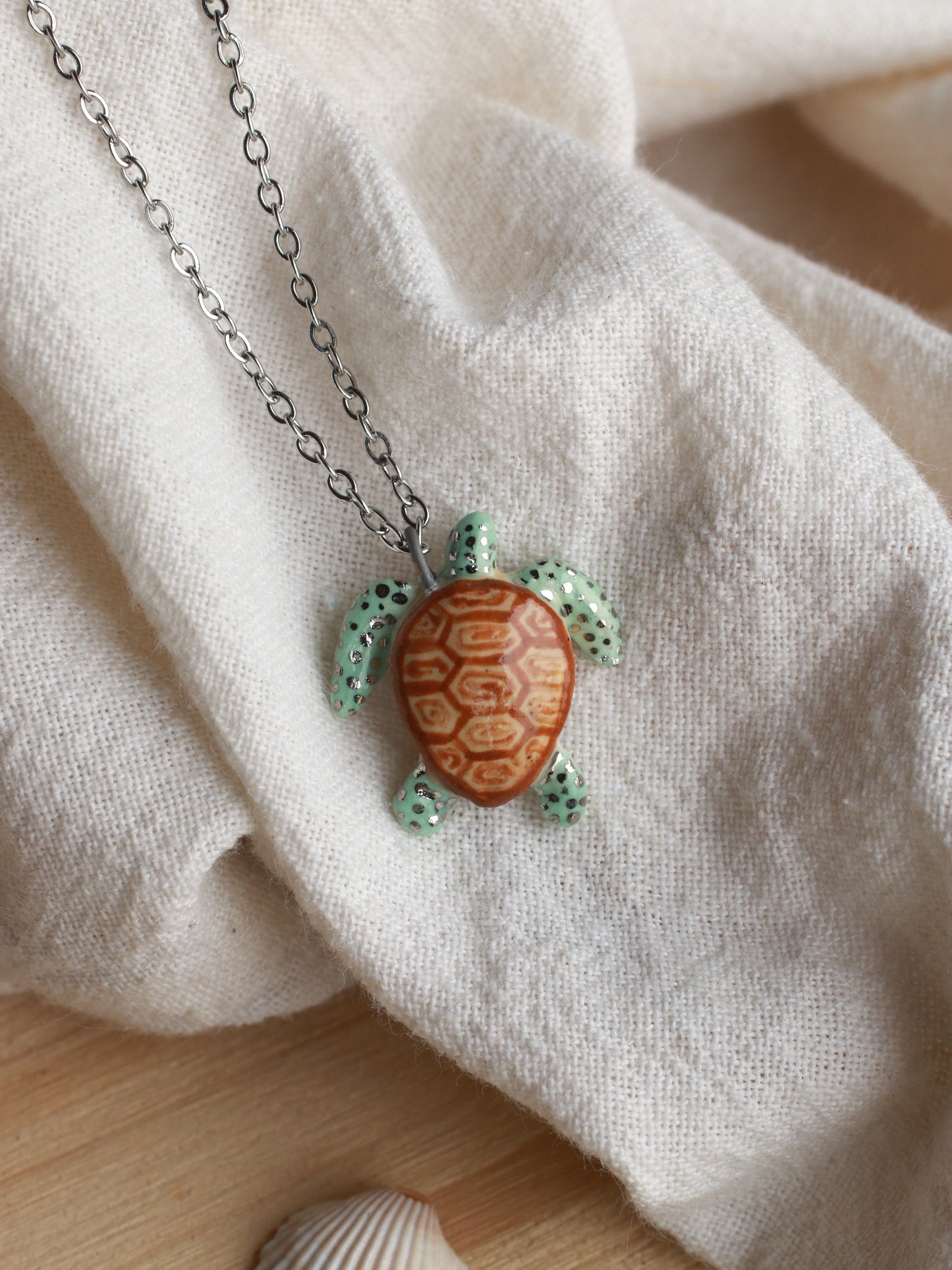 Green sea turtle necklace