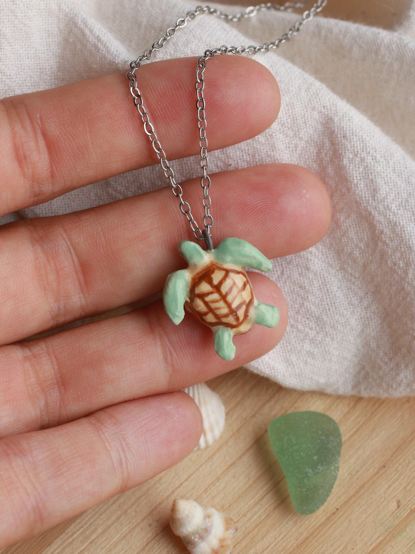 Green sea turtle necklace