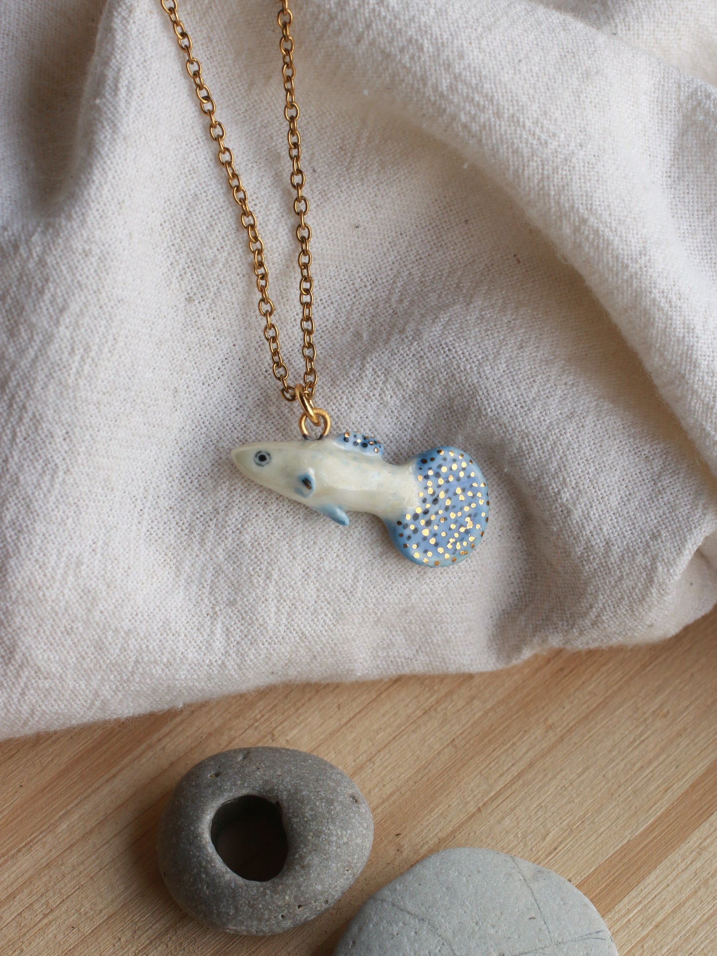 Guppy necklace
