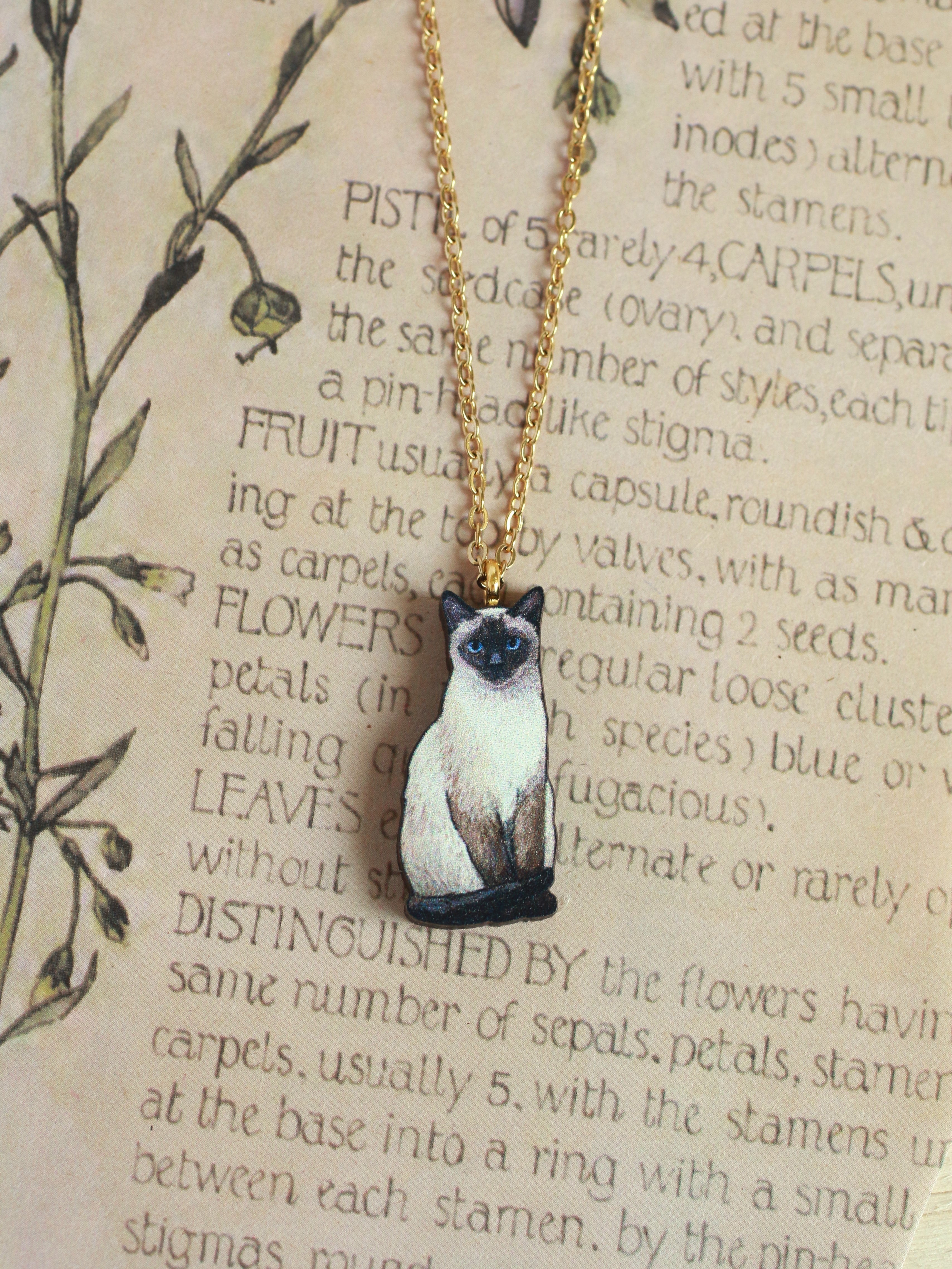 Cat on Moon Necklace, Personalized Cat Lover Gift for Women Girls, Cat Mom  Gifts, Cute Cat Pendant, Lucky Cat Necklace, Kitty Jewelry Gold - Etsy