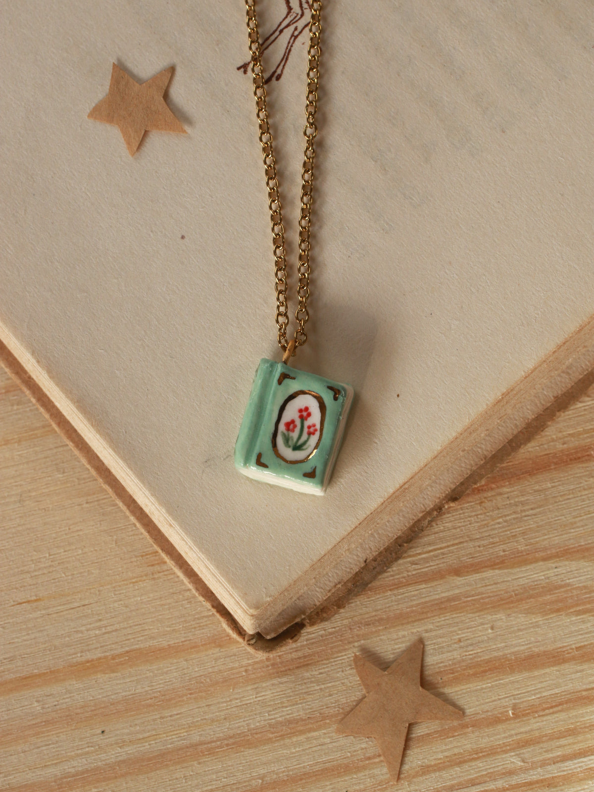 Flower book necklace - Light green book