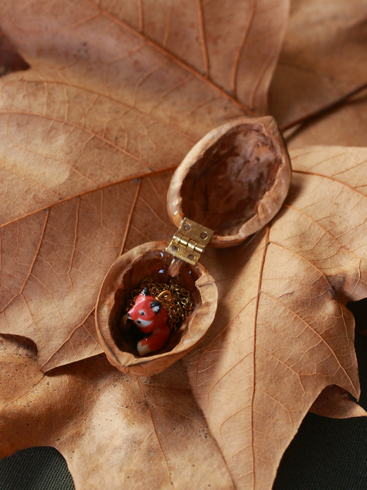 Fox necklace - walnut box