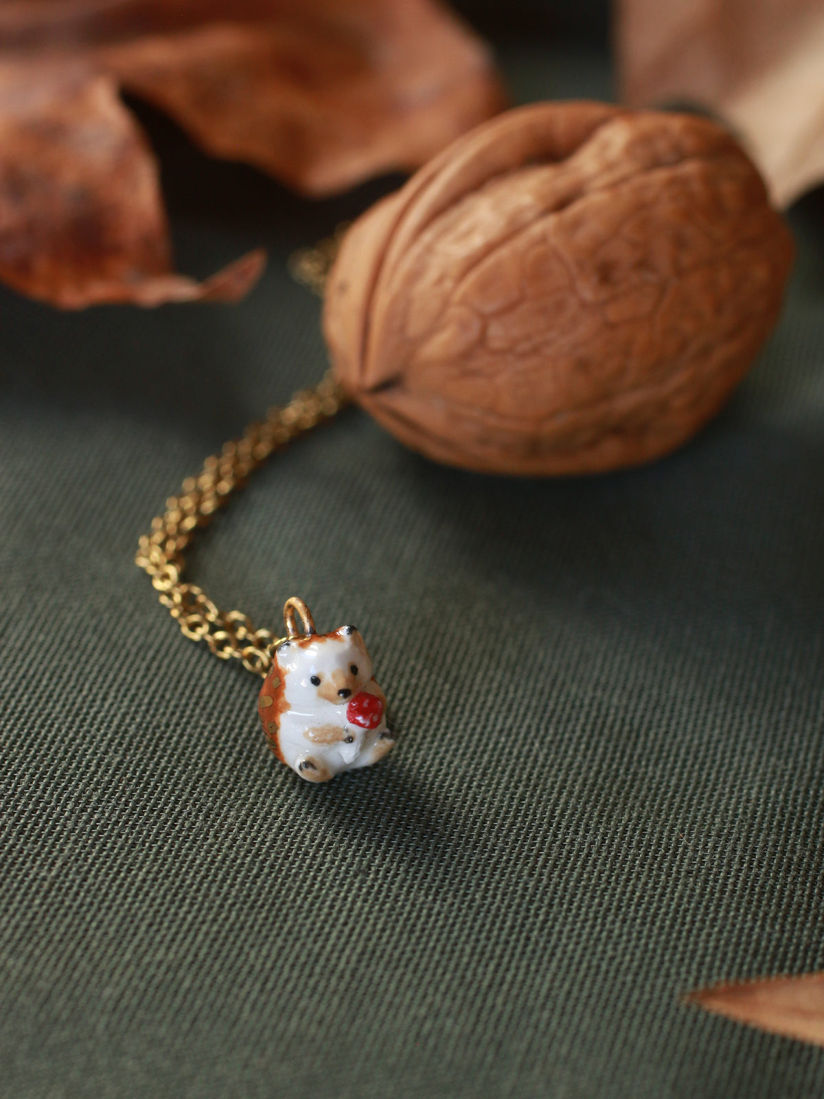 Hedgehog necklace - walnut box