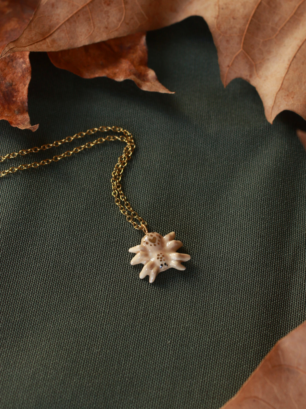 Spider necklace