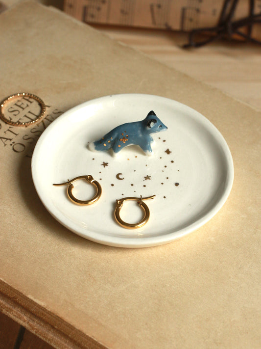 Wolf Ring Dish - Porcelain jewelry dish