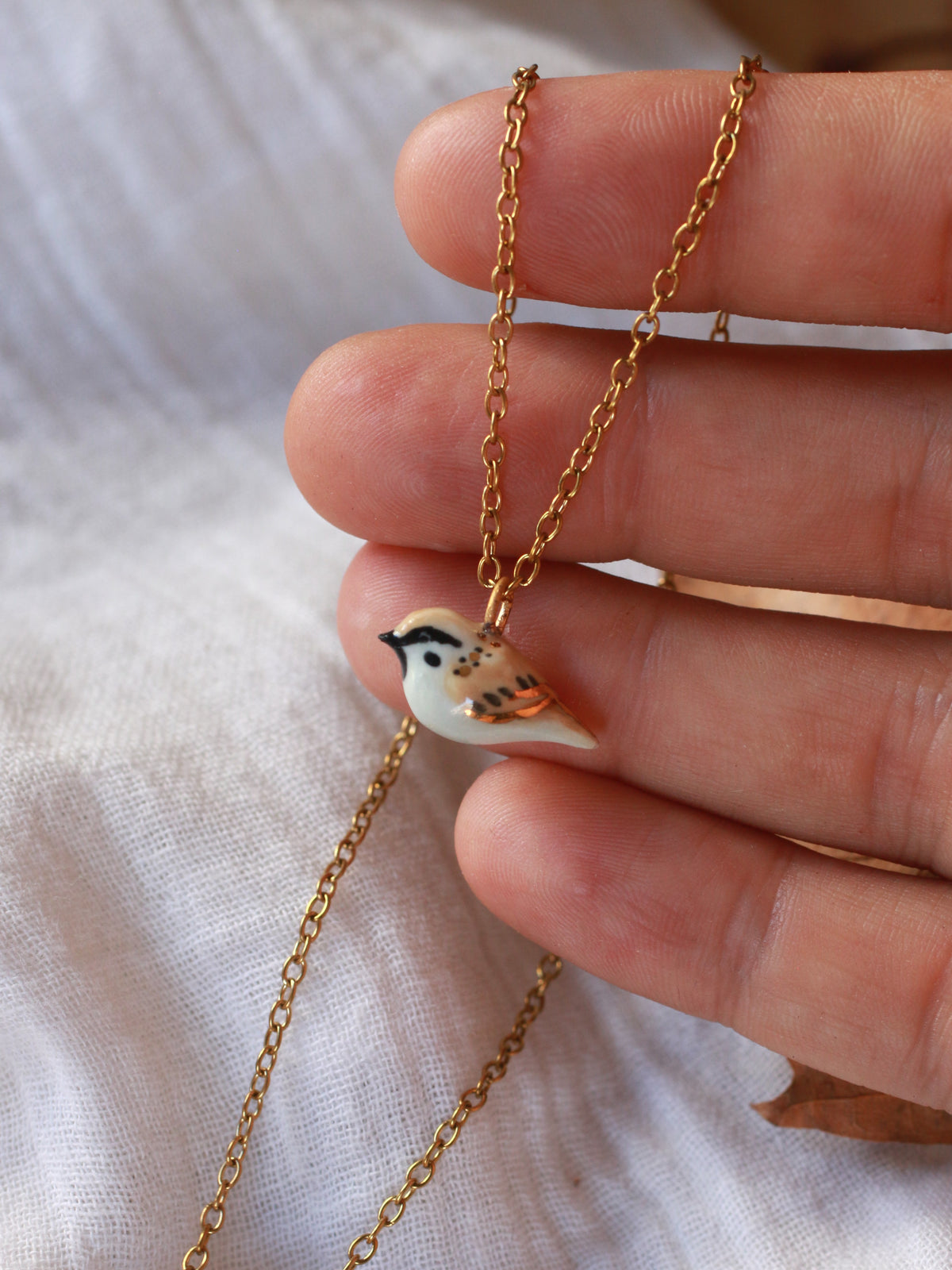 Sparrow necklace