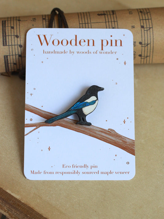 Magpie pin