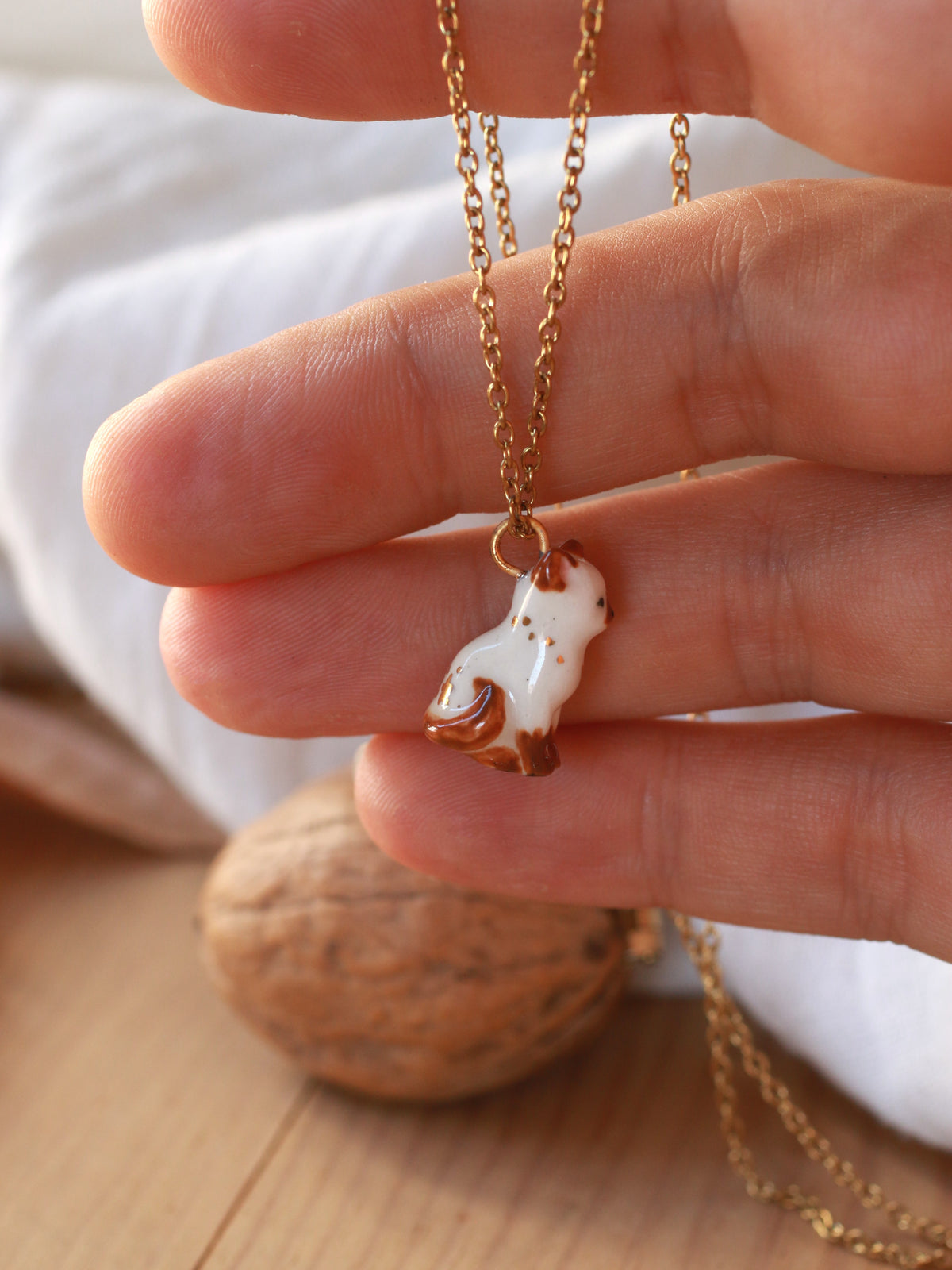 Cat necklace - walnut box