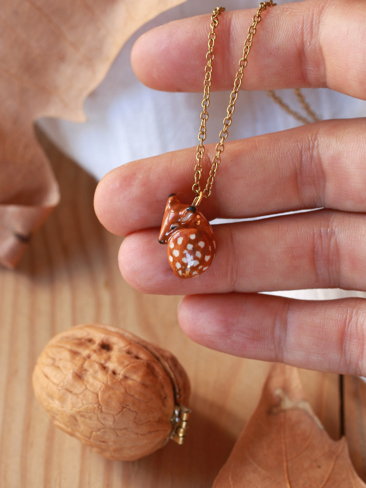 Fawn necklace - walnut box