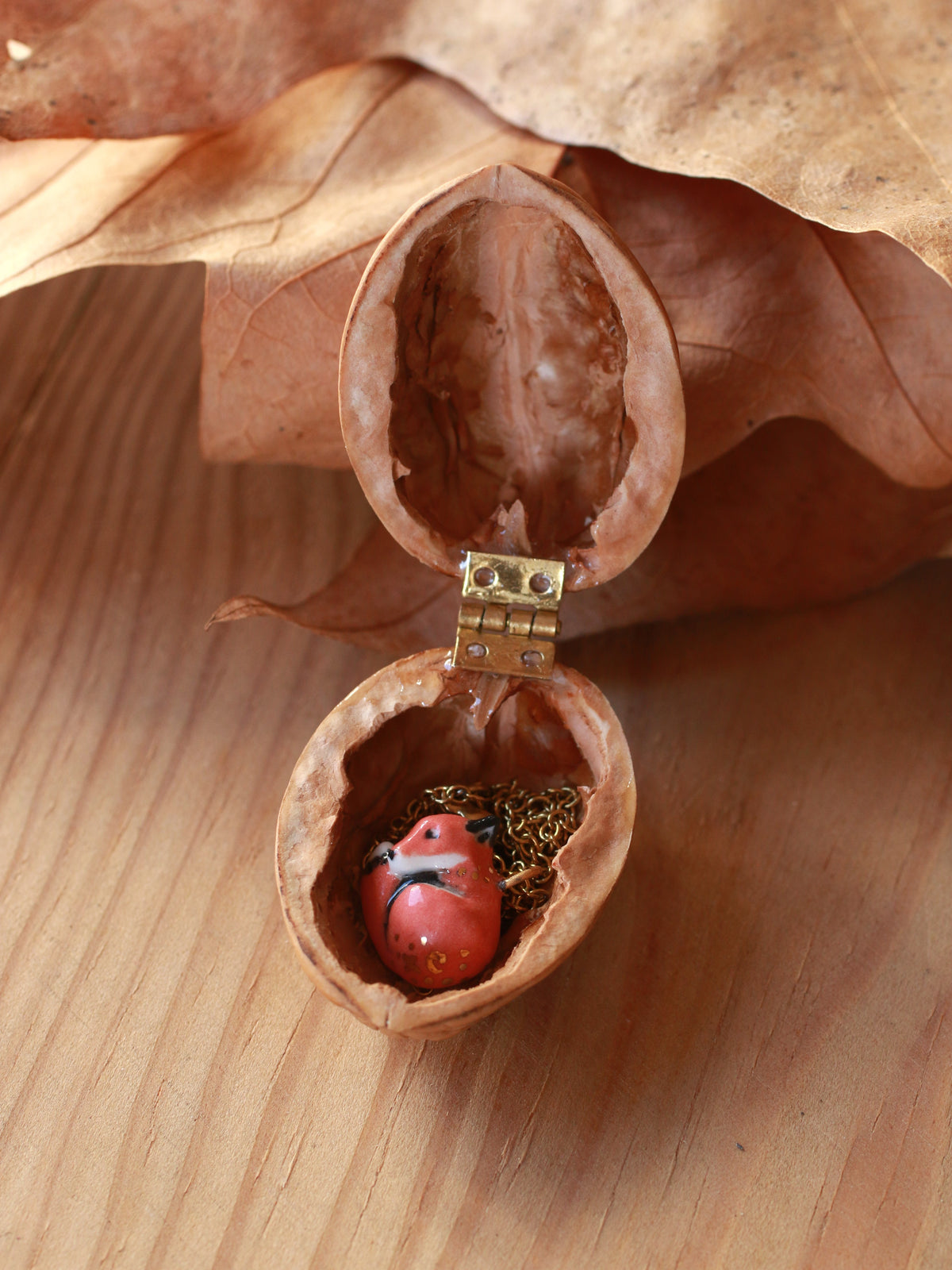 Sleeping Fox necklace - walnut box