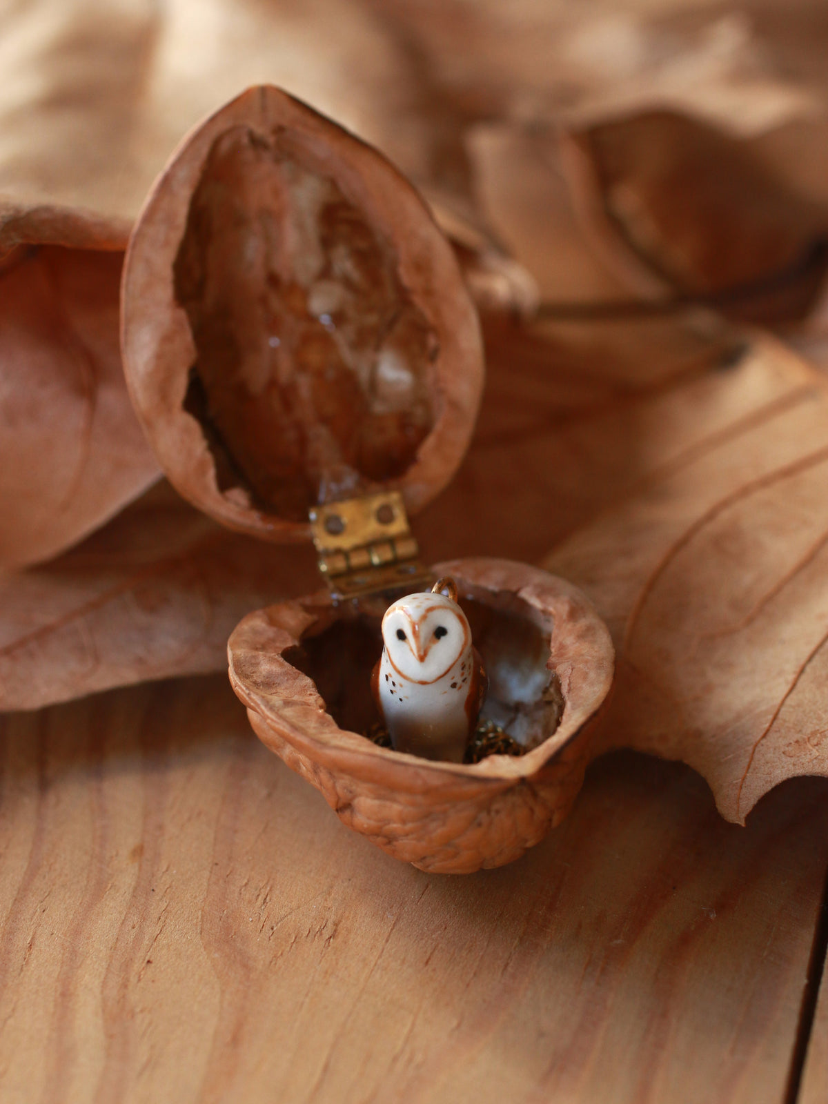 Barn owl necklace - walnut box