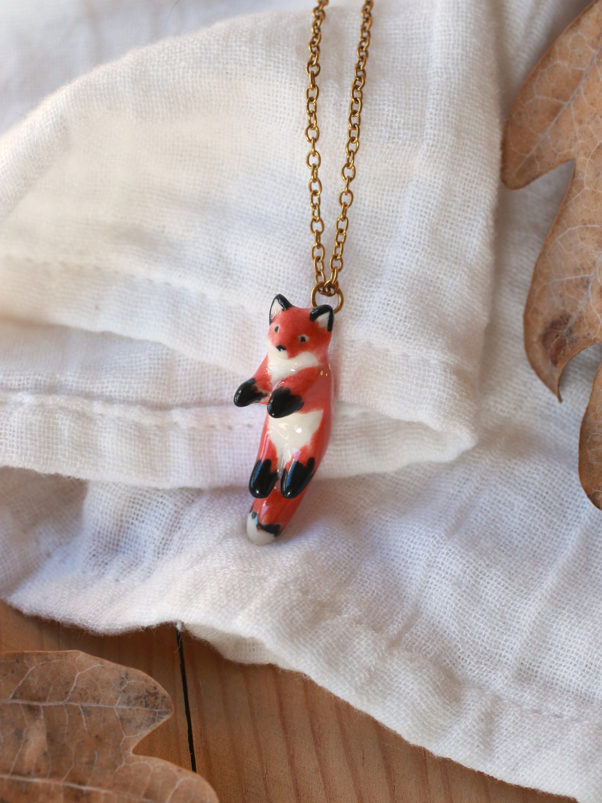 Jumping fox necklace