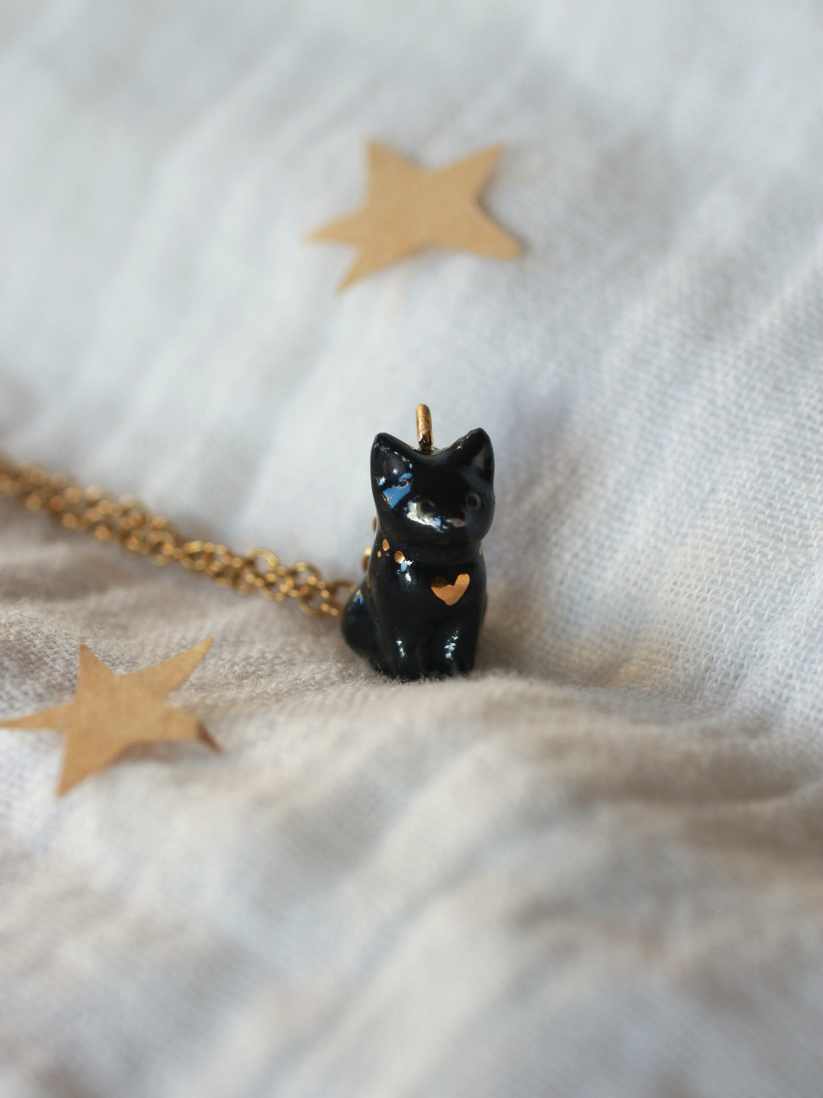 Black cat necklace
