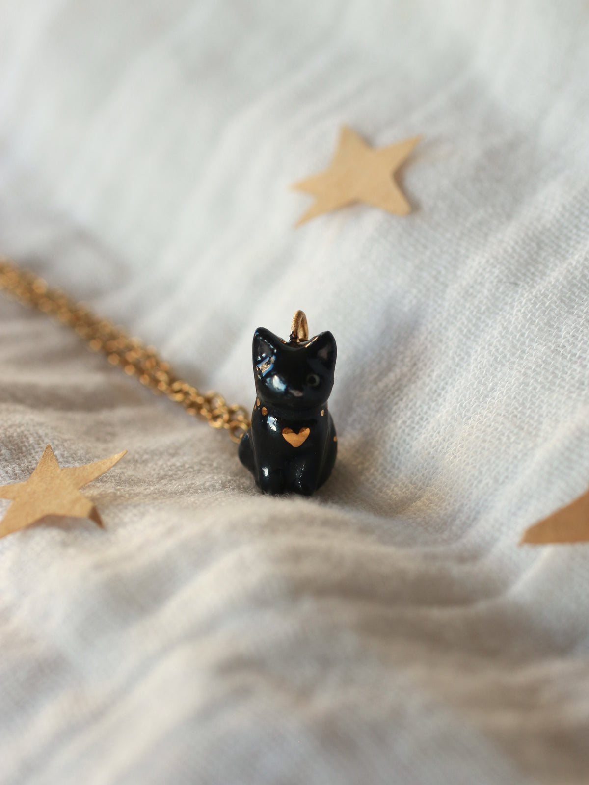 Black cat necklace