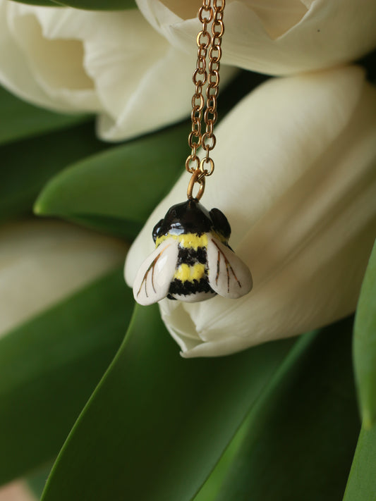 Bumblebee necklace