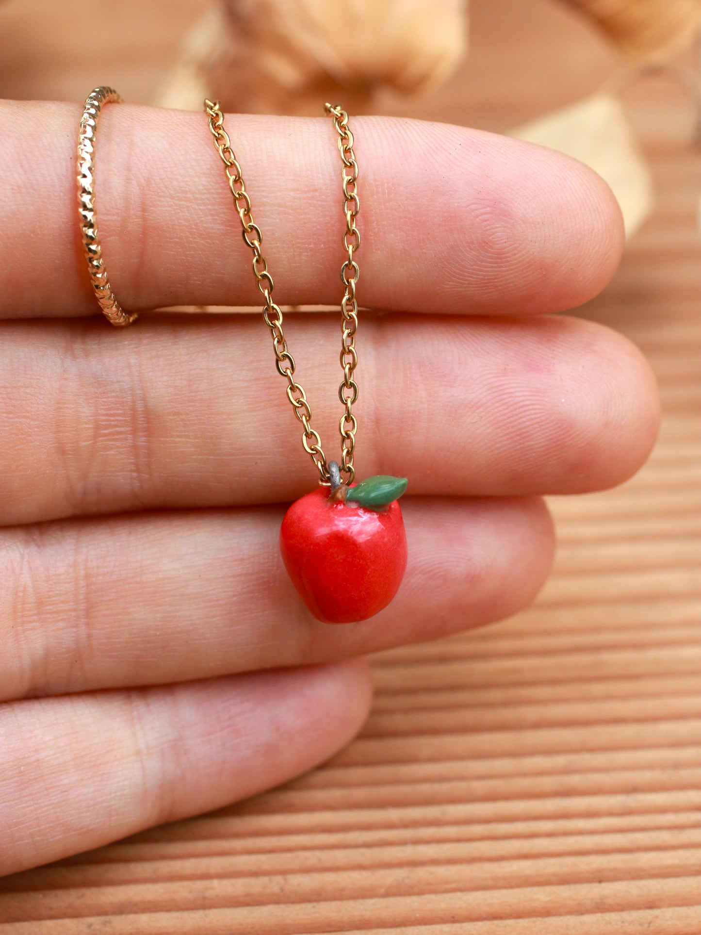 Apple necklace