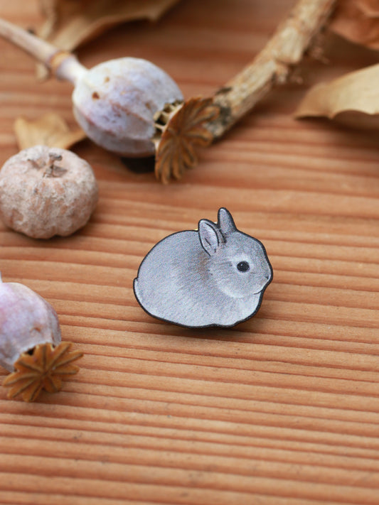 Gray Rabbit pin - gray bunny brooch