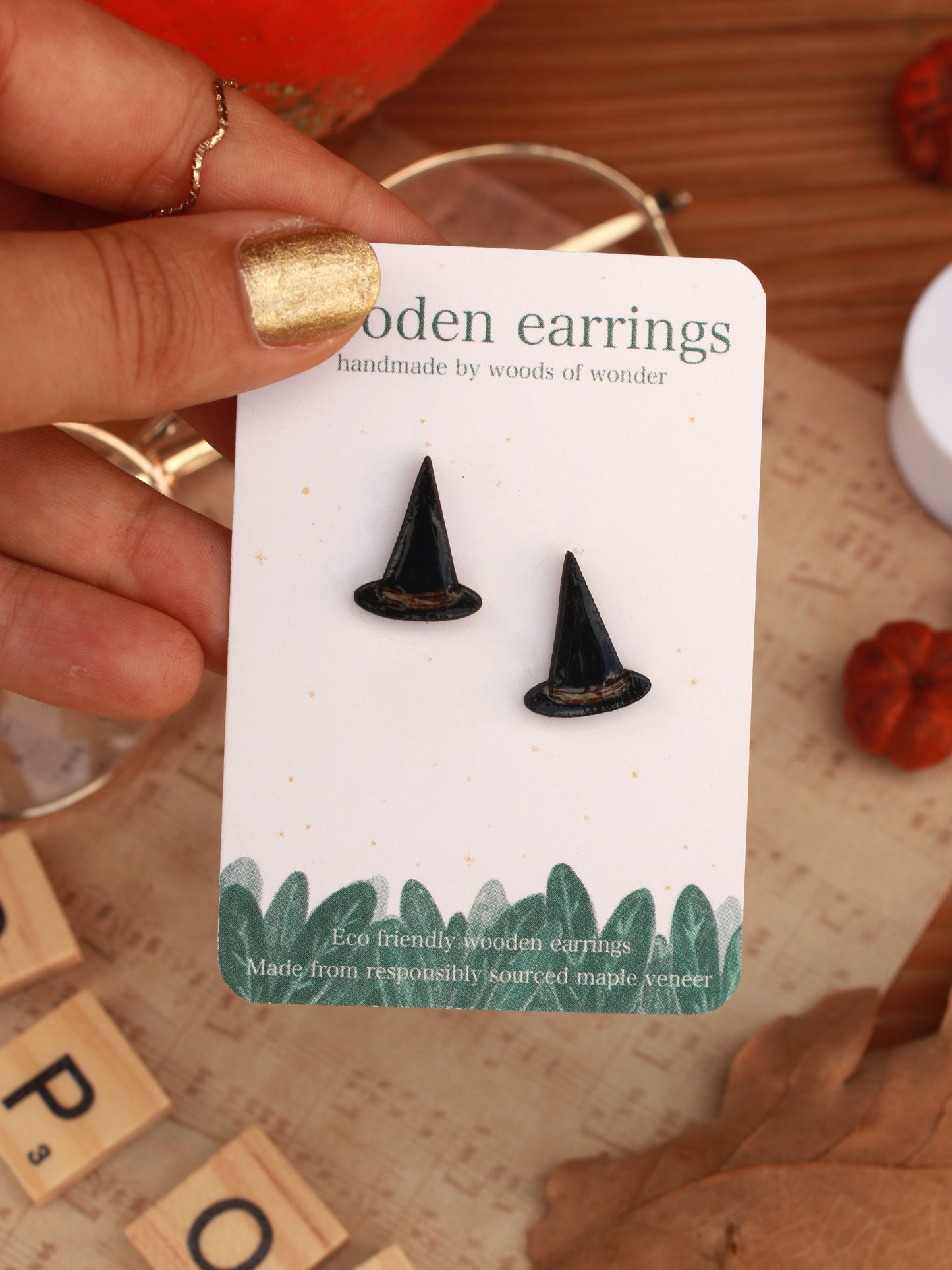 Witch hat earrings - wooden stud earring