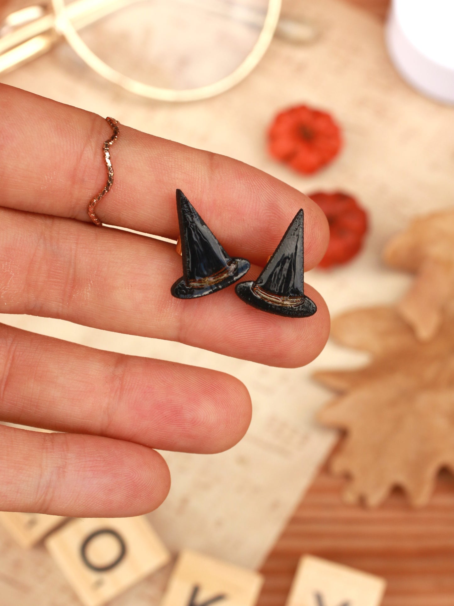 Witch hat earrings - wooden stud earring