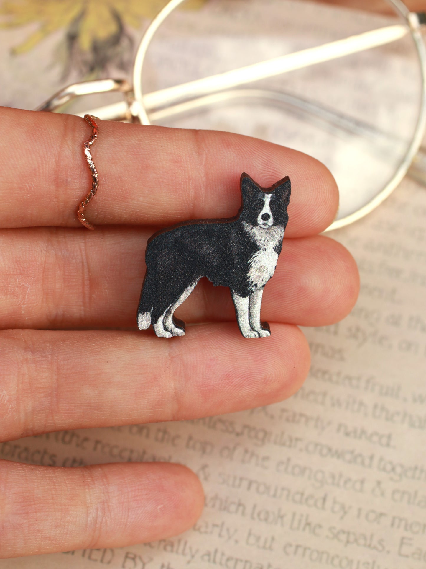 Border collie pin - wooden dog brooch