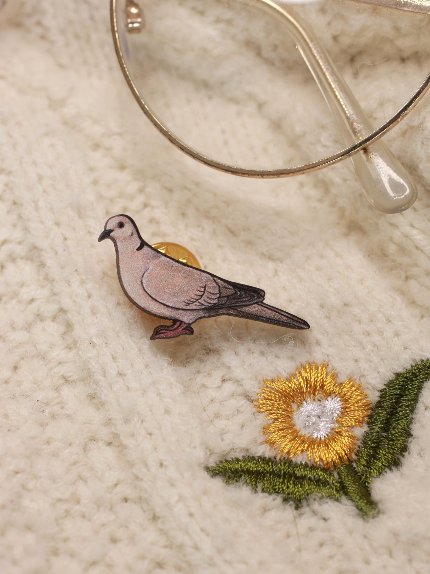 Collared dove pin