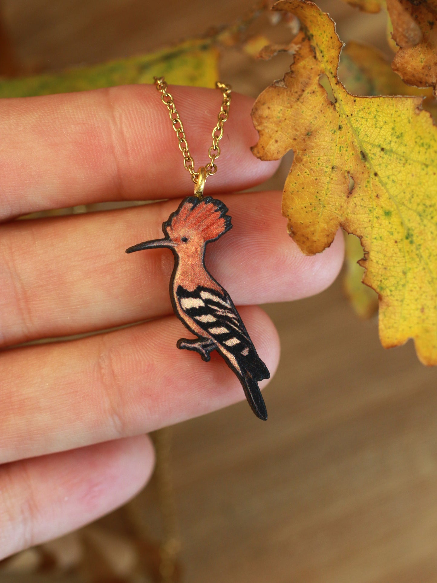 Hoopoe necklace - wooden bird pendant