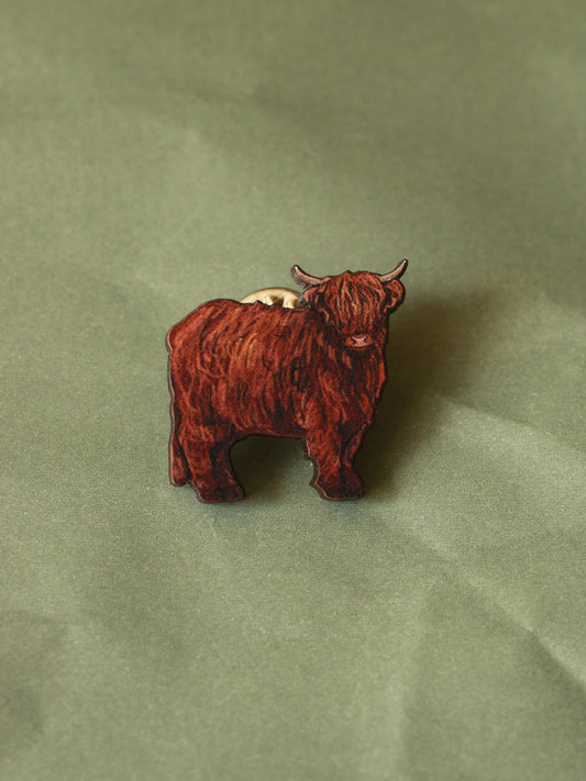 Highland cow pin